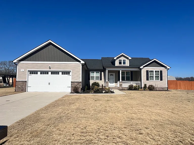 3312 Dino Ln — Photo 1