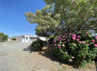 5520 Johnnie Mine St, Pahrump, NV 89060