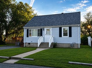 63 Prairie Ave, Swansea, MA 02777