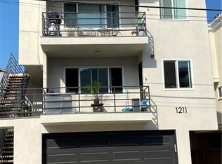 1211 Cypress Ave #B, Hermosa Beach, CA 90254