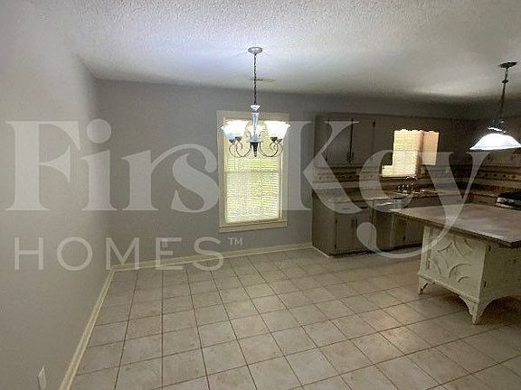 5th image of 1515 Flat Rock Rd