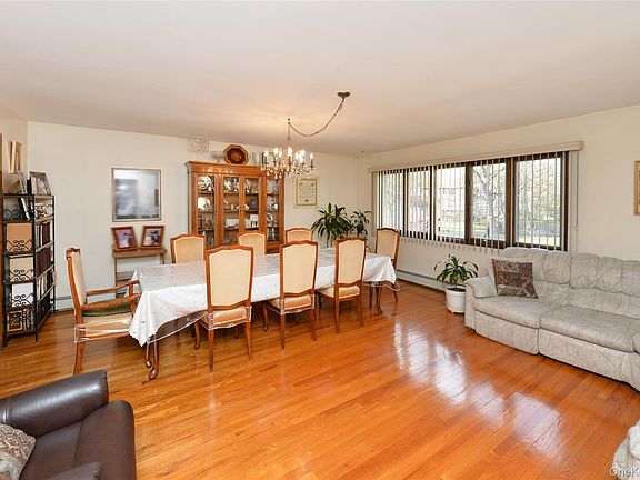 3rd image of 49-51 ALBERT Drive