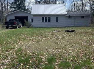 9987 McCall Rd, Marion, MI 49665