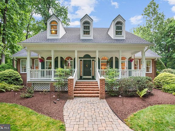 4th image of 6456 Meadowlark Dr