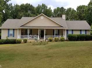107 Cochran Dr, Lagrange, GA 30240