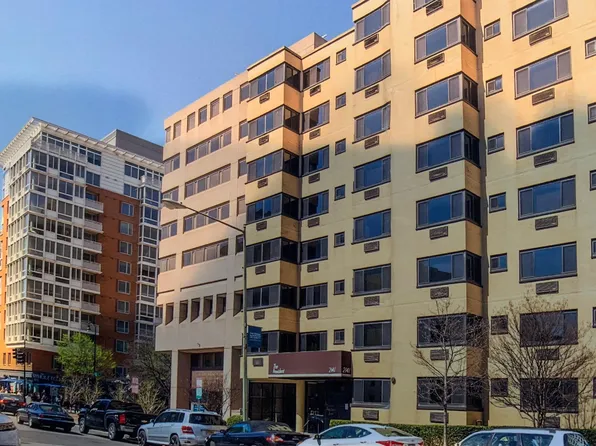 2141 I St NW, Washington, DC