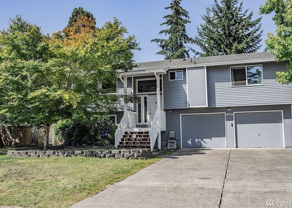 1st image of 19715 23rd Ave NE