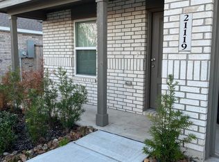 21119 Vercelli St, New Caney, TX 77357