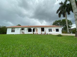 5310 SW 196th Ln, Southwest Ranches, FL 33332