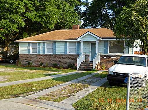 2nd image of 2344 Camelia Ct