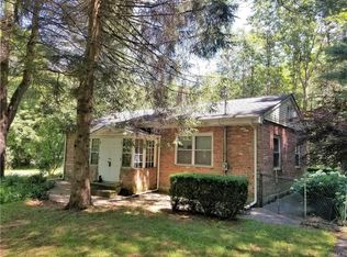 1405 Lakes Rd, Monroe, NY 10950