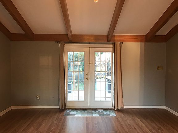 5th image of 6433 Rosalie Ct
