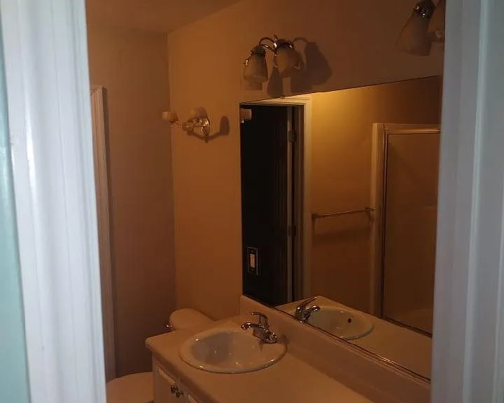 2918 Carey Ct — Photo 23