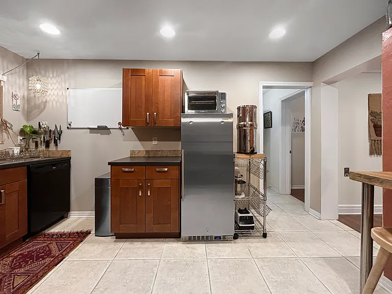 3829 Chapel Dr — Photo 12