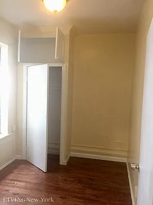 Rented by Living New York | media 11