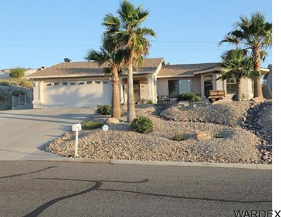 2nd image of 2556 Clarke Dr