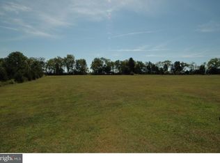 1 Springer Farm Ln, Ottsville, PA 18942