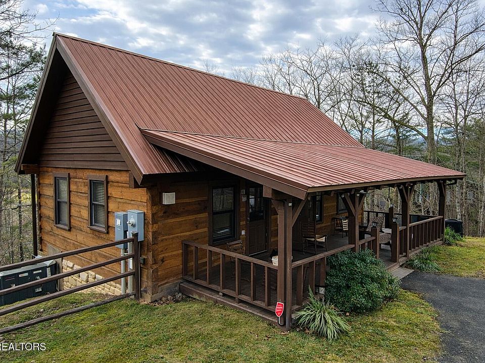 1st image of 2039 Piney Overlook Ln