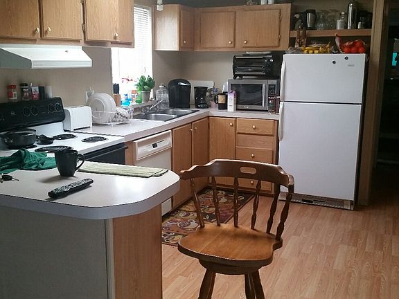 2nd image of 1782 W Windsor Ave