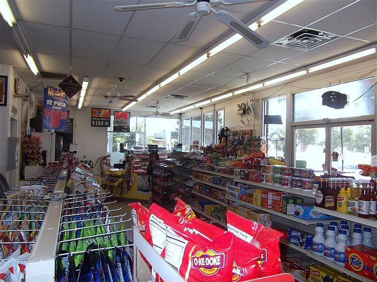 2nd image of 130 E Robertson Blvd