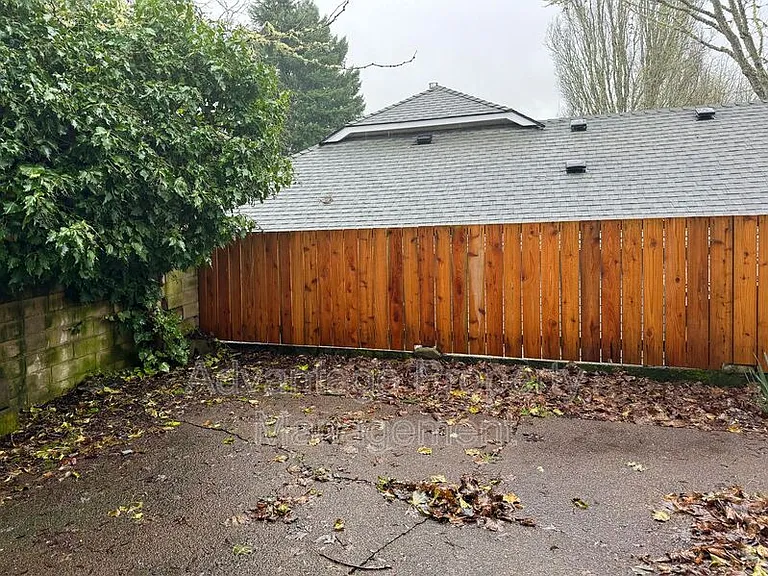 3275 NW Twinberry St #TWIN3275 — Photo 15
