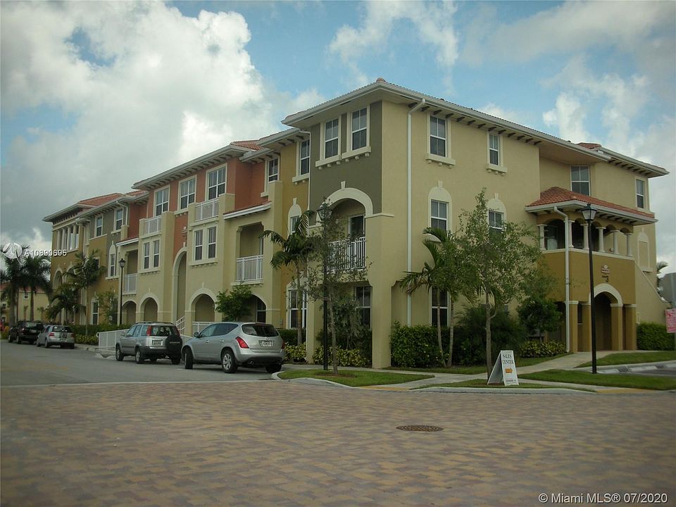 1st image of 11101 NW 83rd St APT 202