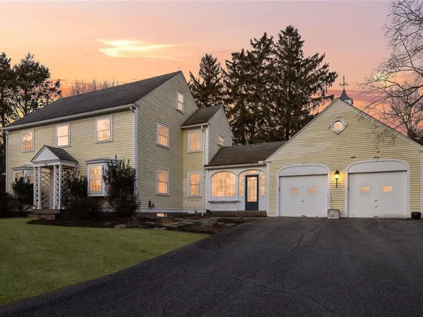 555 Great Rd, Lincoln, RI 02865