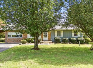 547 Pinewood Cir, Fort Oglethorpe, GA 30742