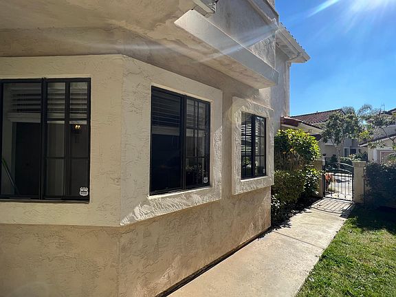5th image of 4016 Caminito Meliado