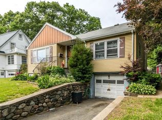 25 Wetherbee Rd, Waltham, MA 02453