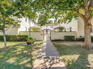 3421 S University Dr APT B, Fort Worth, TX 76109
