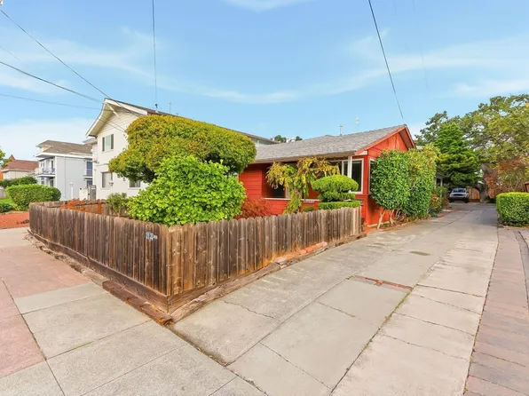 2133 Clinton Ave, Alameda, CA 94501