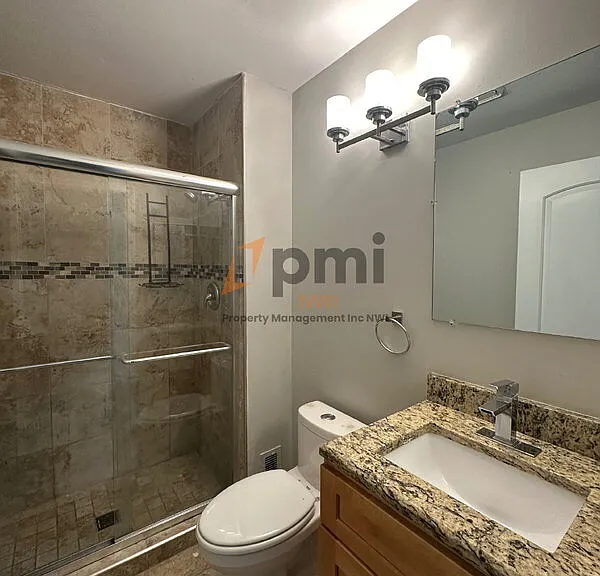 1031 W 59th Pl — Photo 16