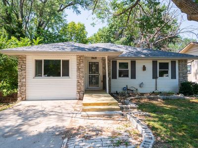 1913 N Hillcrest Avenue, Springfield, MO, 65802