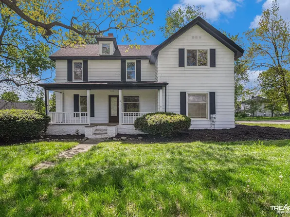 4505 Nelsey Rd, Waterford, MI 48329