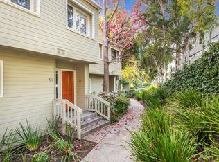 923 Weldon Rd, Santa Barbara, CA 93109