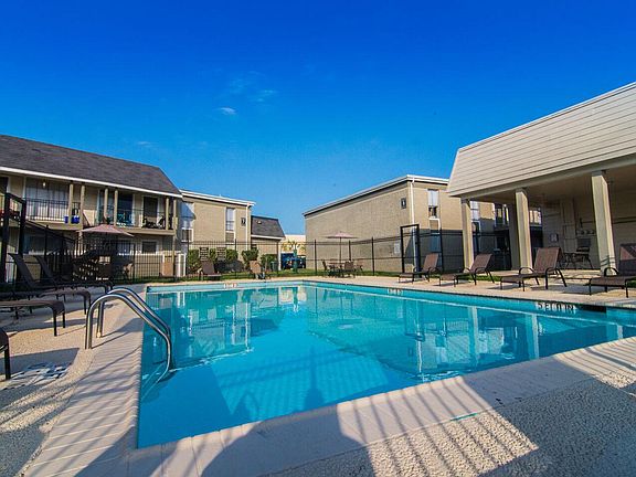 4th image of 6910 Old North Belt Dr #108