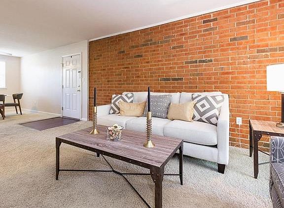 5th image of 2014 Greenglen Dr APT 102