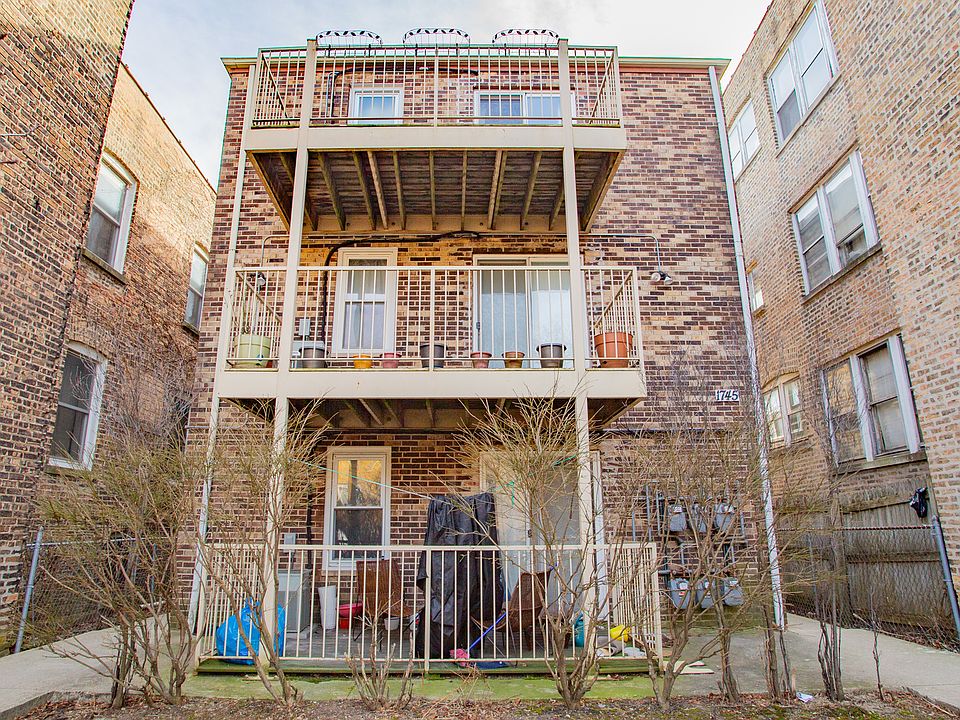 1st image of 1745 W Albion Ave APT 3N