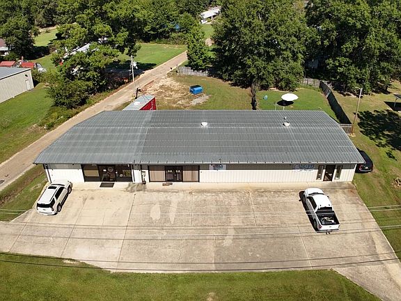 2nd image of 27475 Highway 43