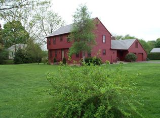 706 Hillstown Rd, Manchester, CT 06040