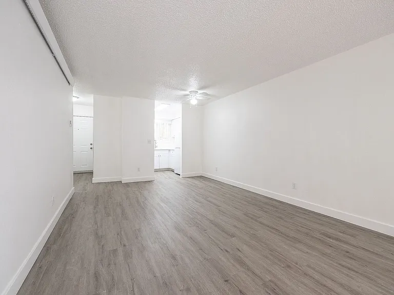 Bridgeview Apartments - Get a $500 VISA! — Photo 15