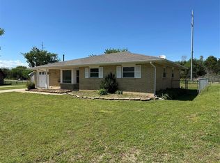 16 Oak Hollow Rd, Shawnee, OK 74804