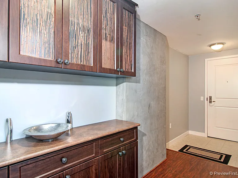 1080 Park Blvd #1302 — Photo 4