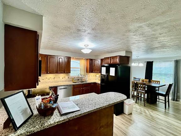 2nd image of 4448 Cabernet Ct