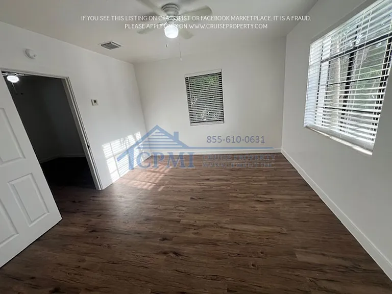 120 N Palmway Lake Worth, FL 33460 — Photo 16