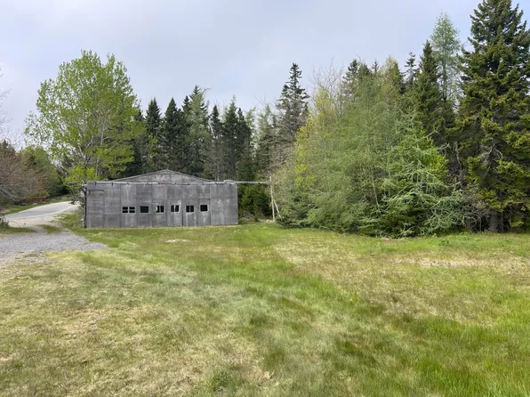 51 Transfer Station Road, Stonington, ME 04681