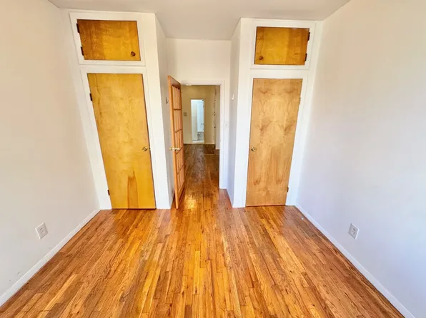 35 Carmine Street image 6 of 12