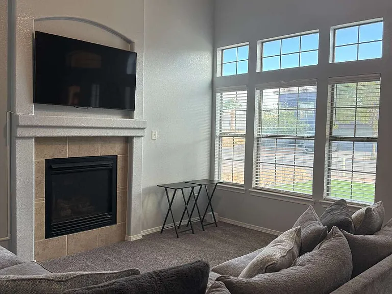 12253 Holy Springs Ct — Photo 11