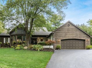7067 Olentangy River Rd, Columbus, OH 43235